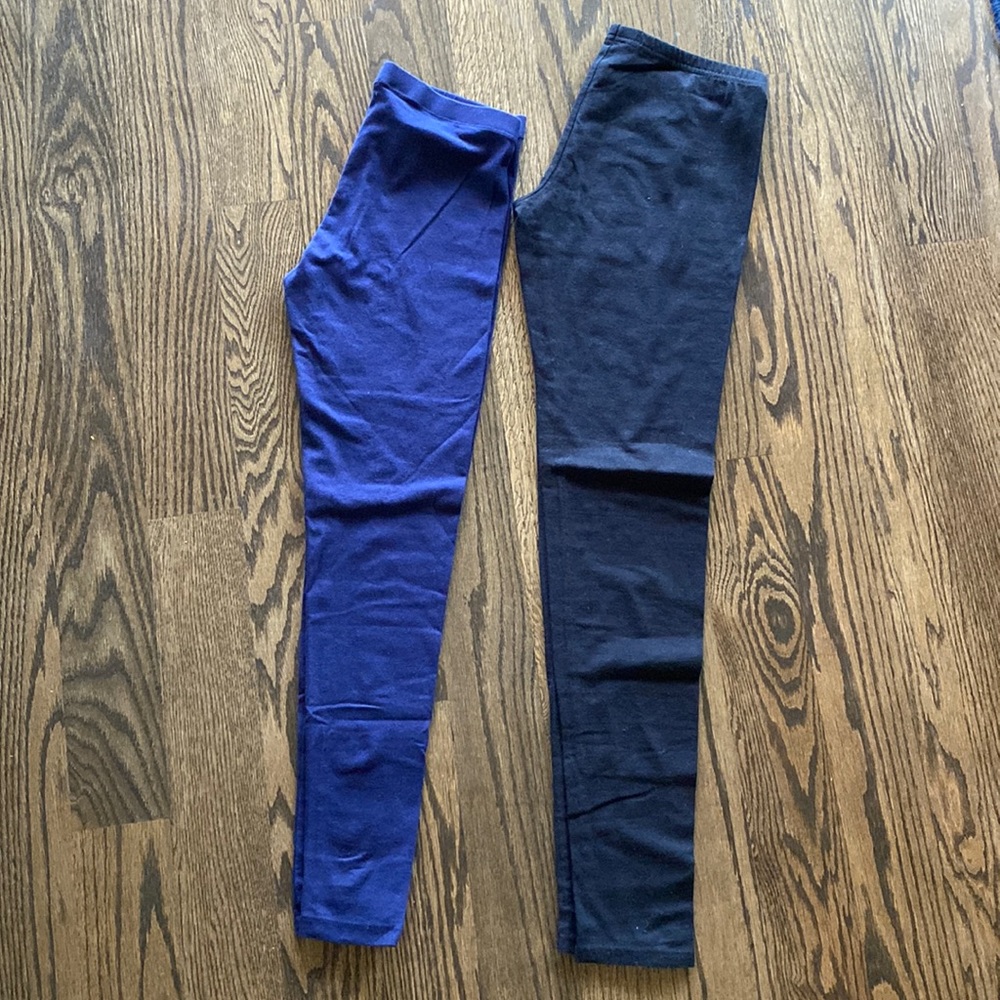 Navy blue Forever 21 leggings, size S & Lauren Conrad black leggings, si…